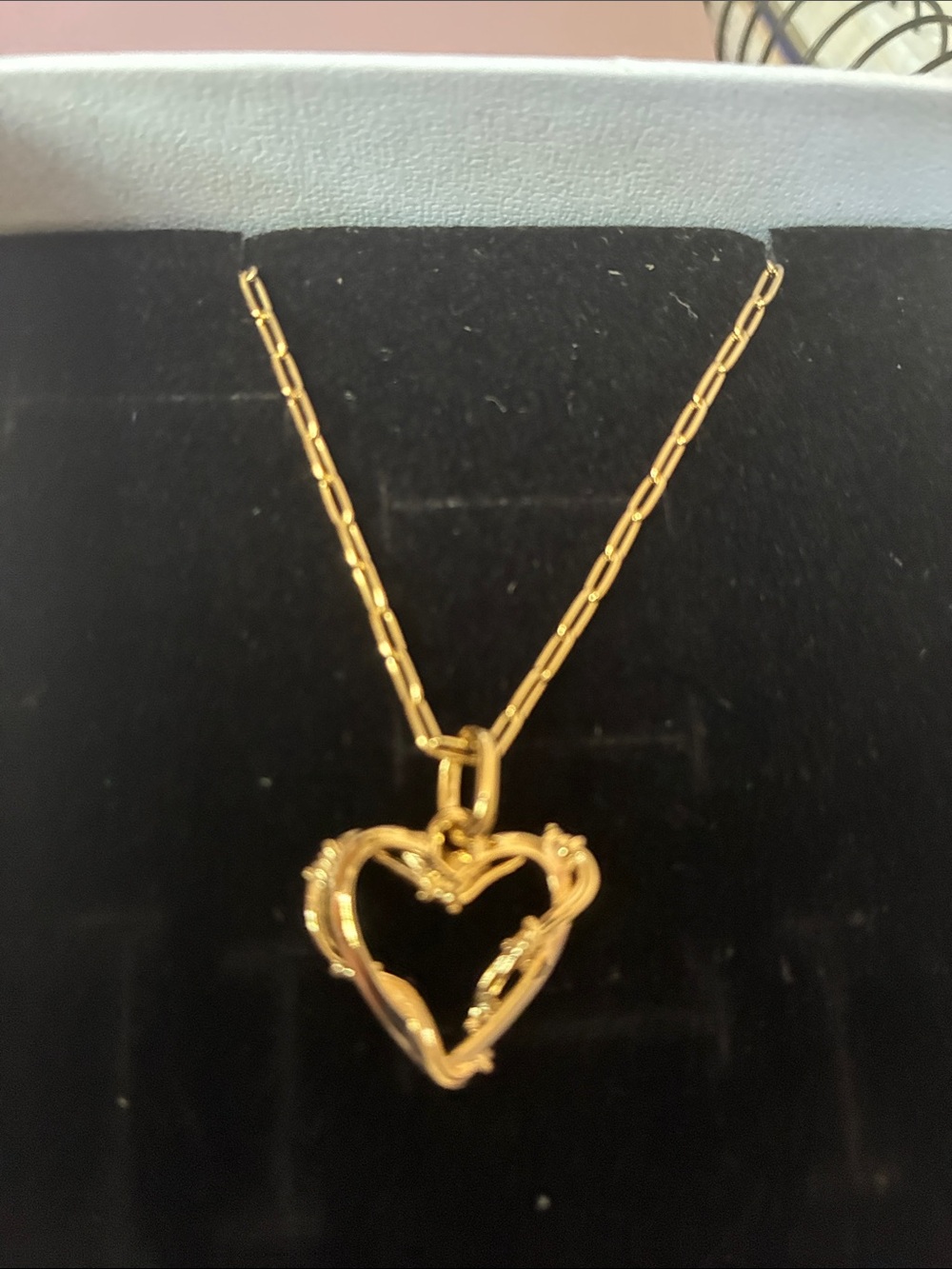 Pandora Me barbed wire heart charm , gold finish necklace. In box, brand new.